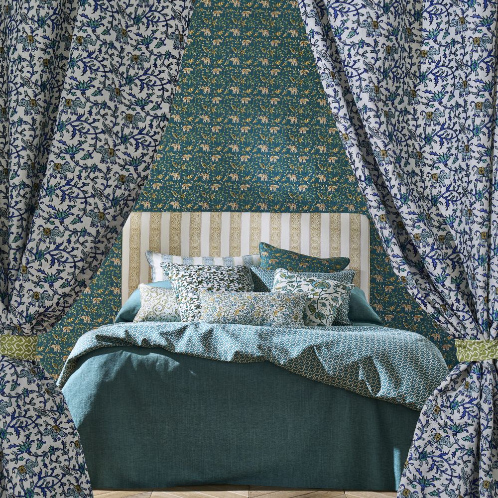 Текстиль Clarke & Clarke Indira F1813/01