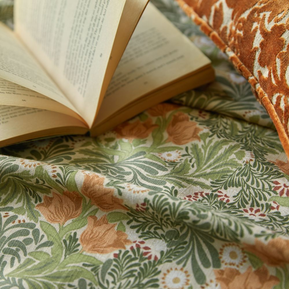 Текстиль William Morris By Ashley Wilde Flora & Foliage Vol 1 BOWER FERN