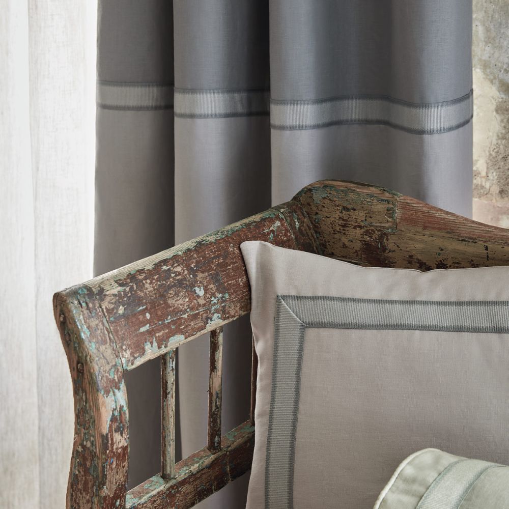 Басонные изделия James Hare Trims 9004/04