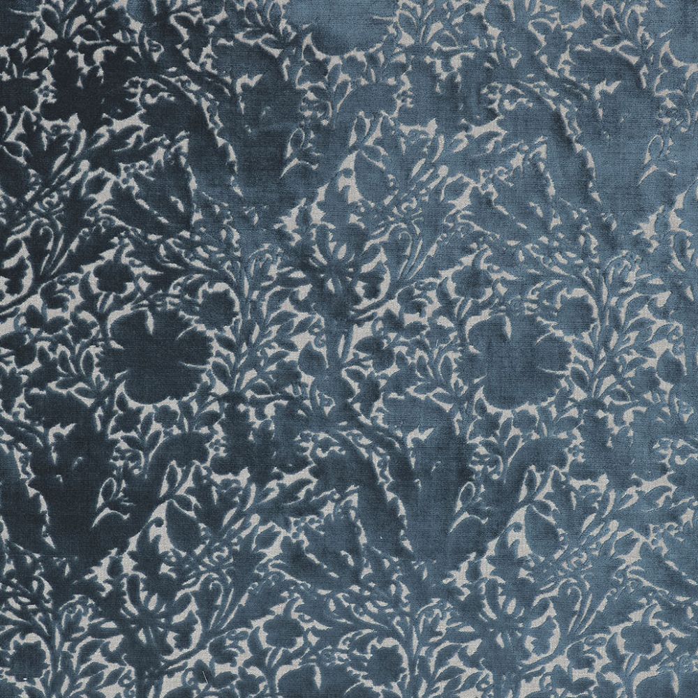 Текстиль William Morris By Ashley Wilde Flora & Foliage Vol 1 COMPTON SILHOUETTE VELVET INDIGO