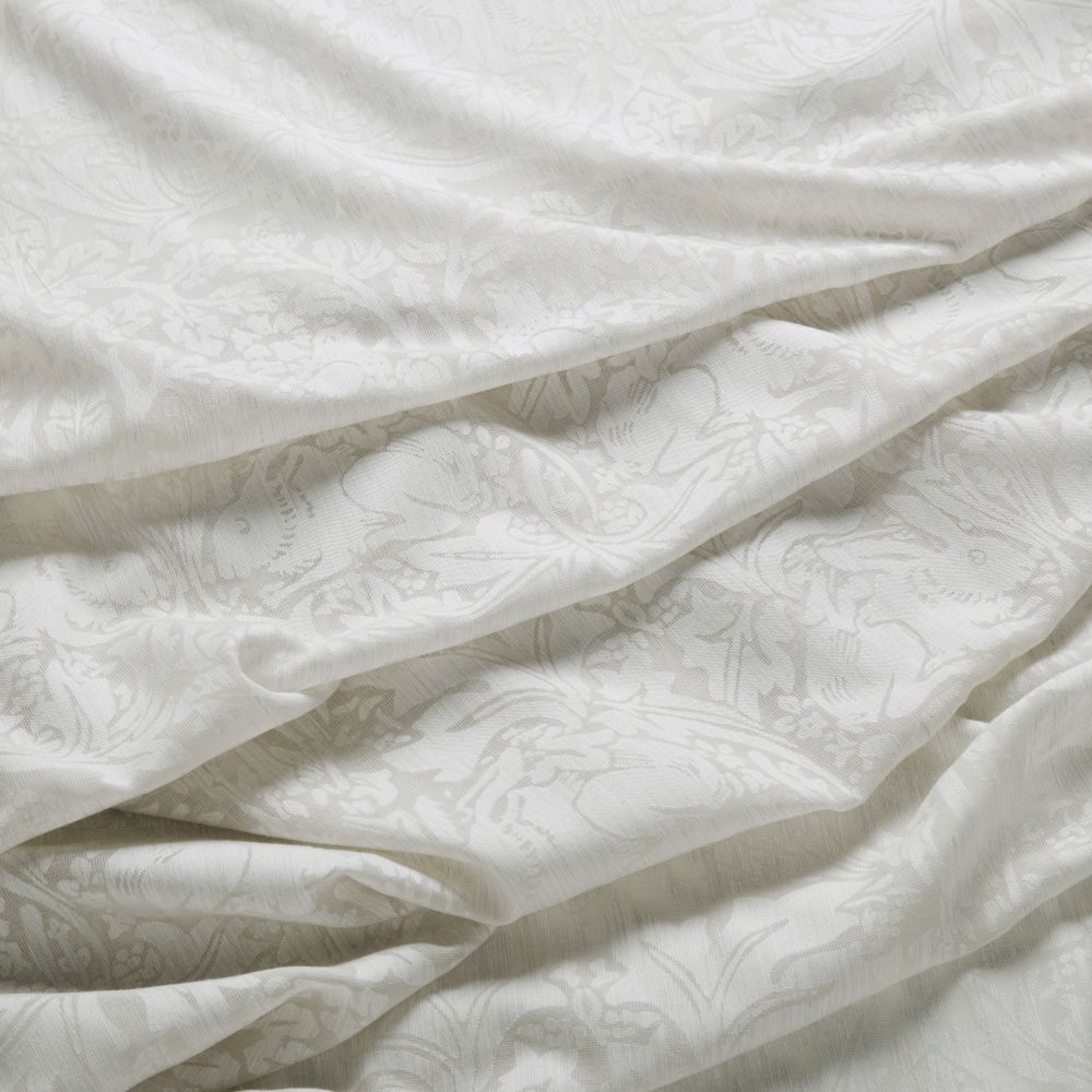 Текстиль William Morris At Home Dovecote Vol 1 BROTHER RABBIT SHEER OAT