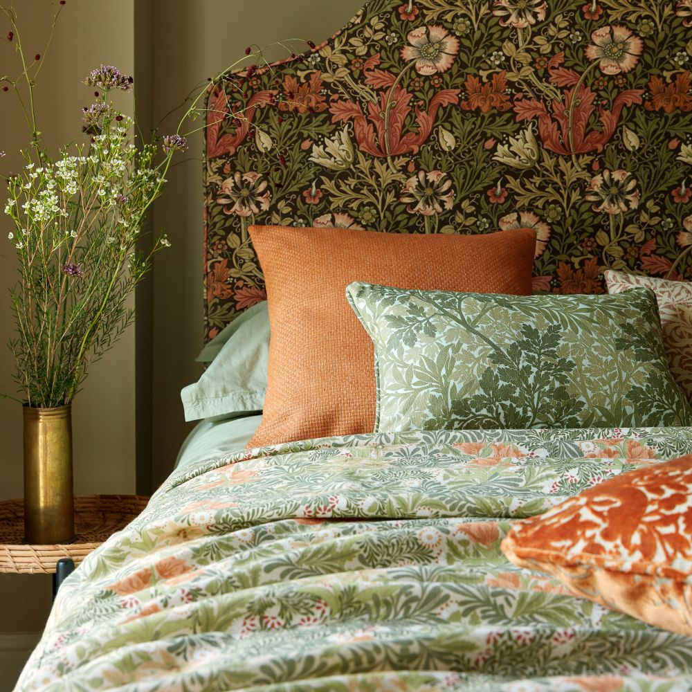 Текстиль William Morris By Ashley Wilde Flora & Foliage Vol 1 BOWER FERN