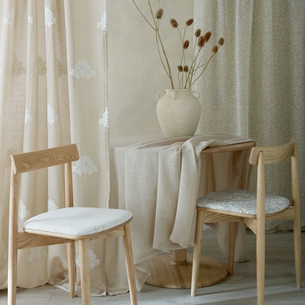 Текстиль William Morris At Home Dovecote Vol 1 MARIGOLD TREE SHEER LINEN