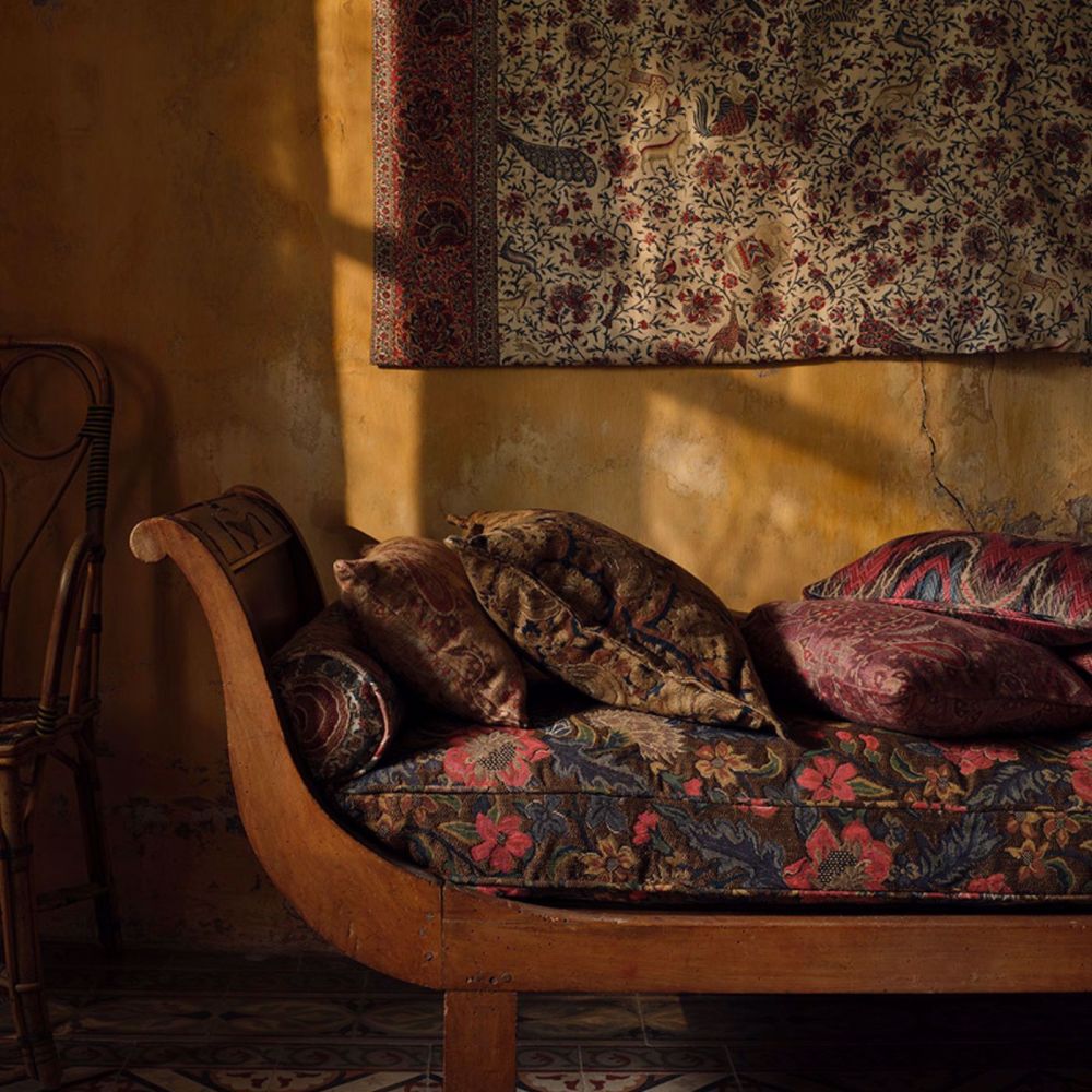 Каталог тканей Zoffany  Rare Textiles