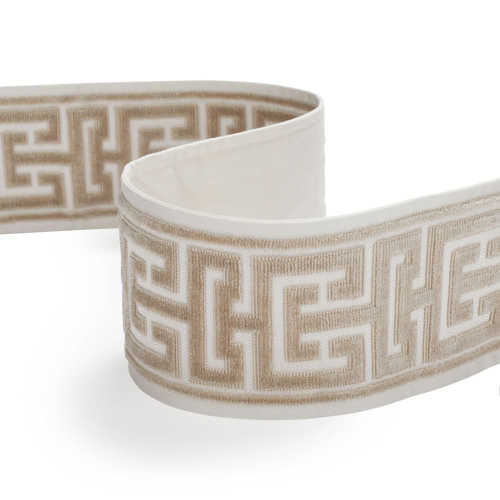 Басонные изделия James Hare Trims 9015