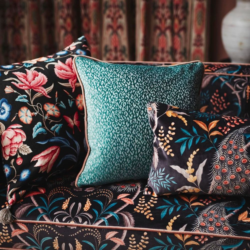 Каталог тканей Iliv IRIDESSA TEXTURES