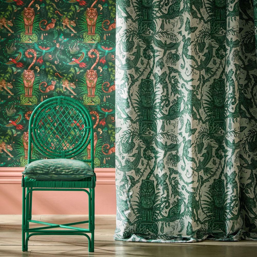 Текстиль Clarke & Clarke X Emma Shipley Mythica F1750/02