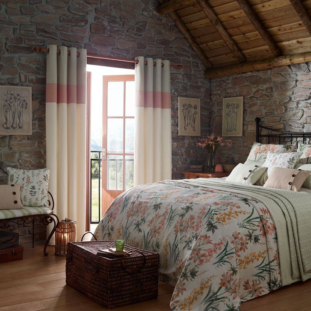 Каталог тканей Iliv The Observatory