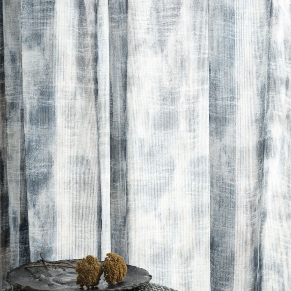 Текстиль Clarke & Clarke Vardo Sheers F1624/01